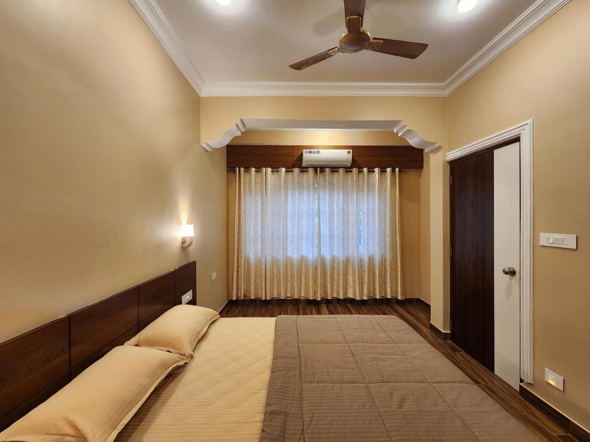 The Royal Oasis Goa Aparthotel Majorda Exterior photo