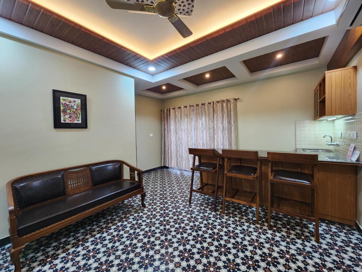 The Royal Oasis Goa Aparthotel Majorda Exterior photo